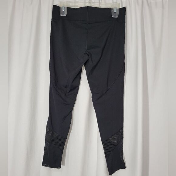 Pink ultimate crop leggings - Picture 12 of 14